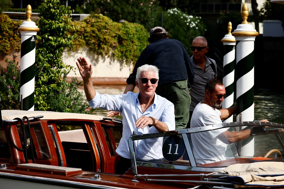 Richard Gere chegando ao Festival de Veneza — Foto: Reuters