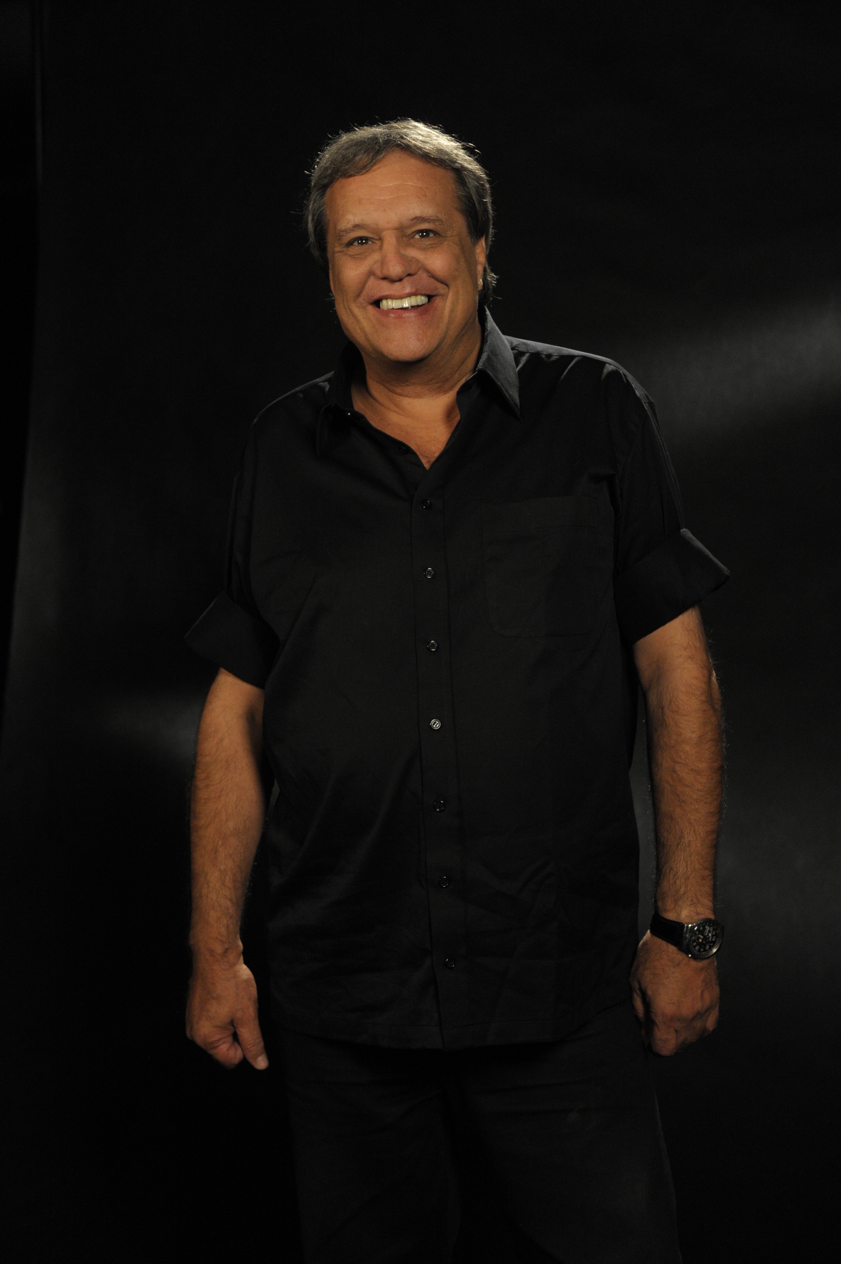 Famosos lamentam morte de Dennis Carvalho