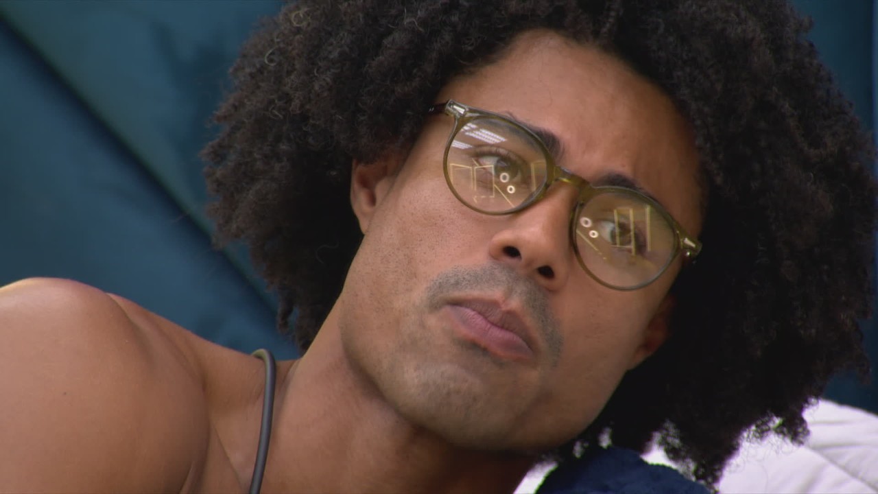 Breno diz que 'não confia' no jogo de Ana Paula Renault e avisa: 'Confio muito mais no Babu'