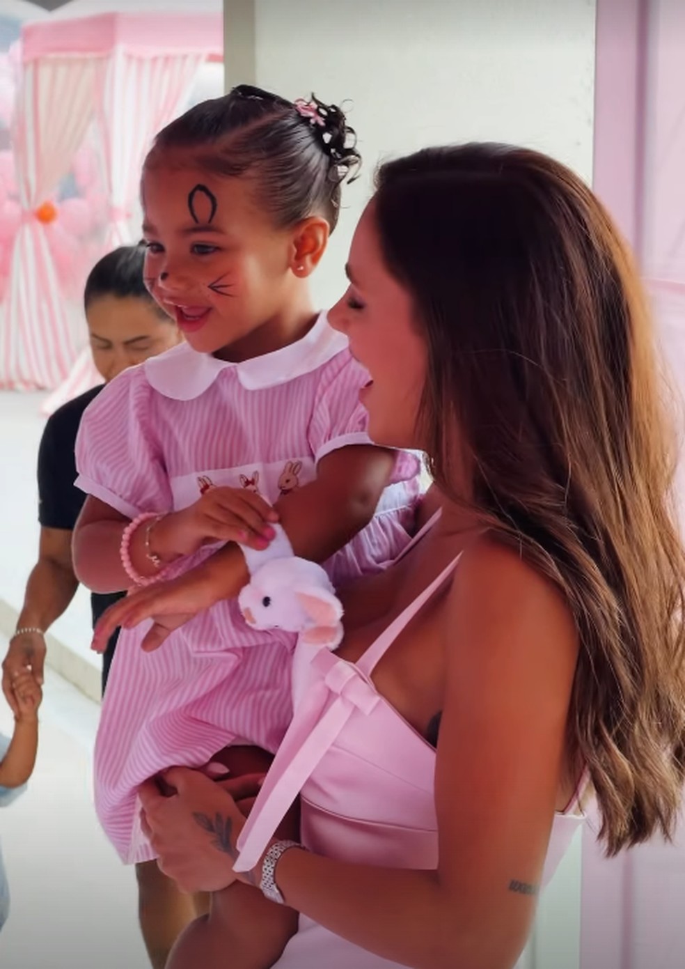 Bruna Biancardi mostra festa em clima de Páscoa para a filha — Foto: Reprodução/Instagram