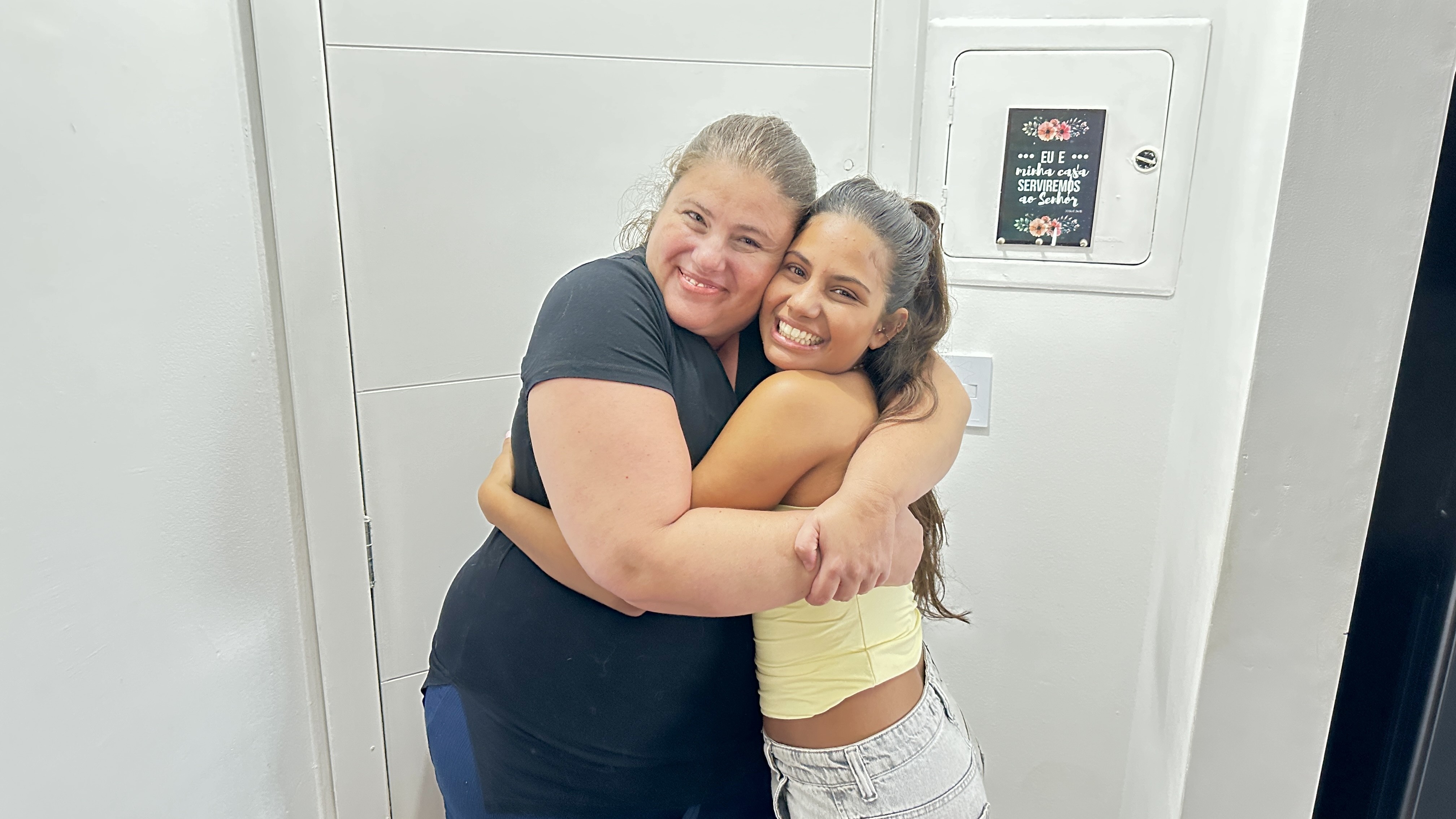 Mãe avalia jogo de Gabriela no BBB 26: 'Intensa, verdadeira e muito leal'