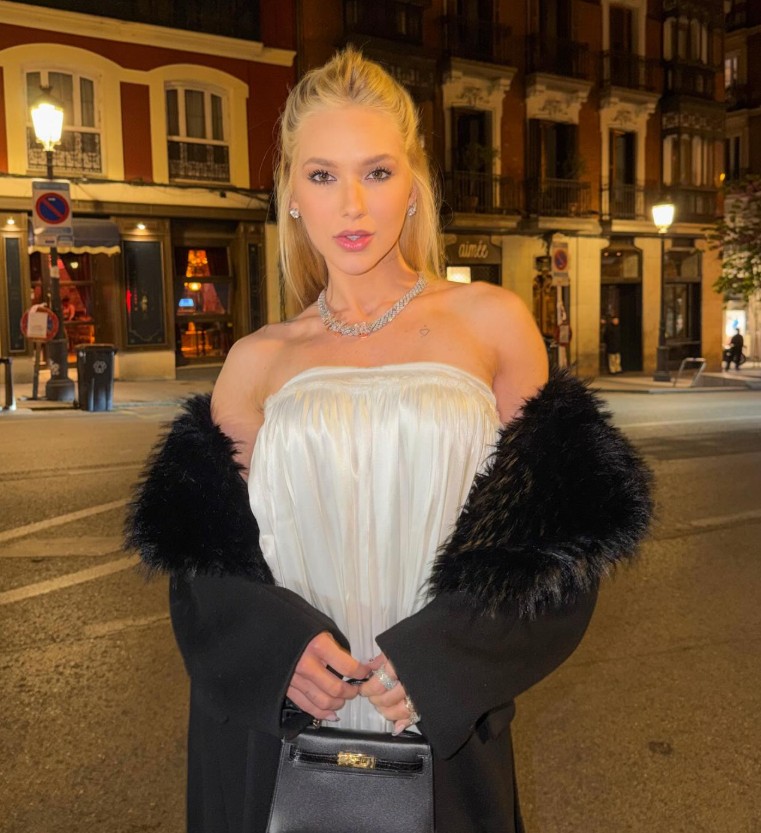 Virginia curte a noite em Madri