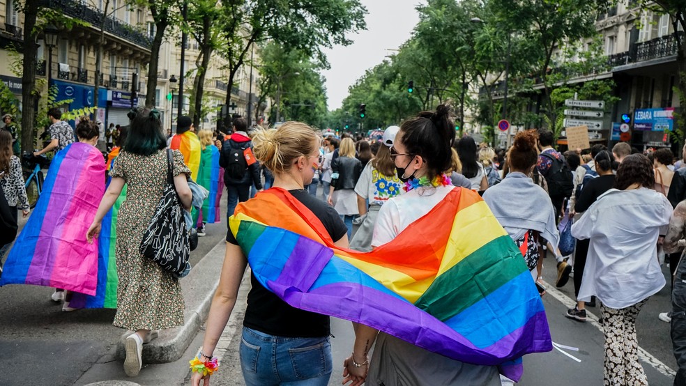Professor de história comenta como movimentos sociais podem estimular ações mais efetivas para combater a homofobia — Foto: Unsplash