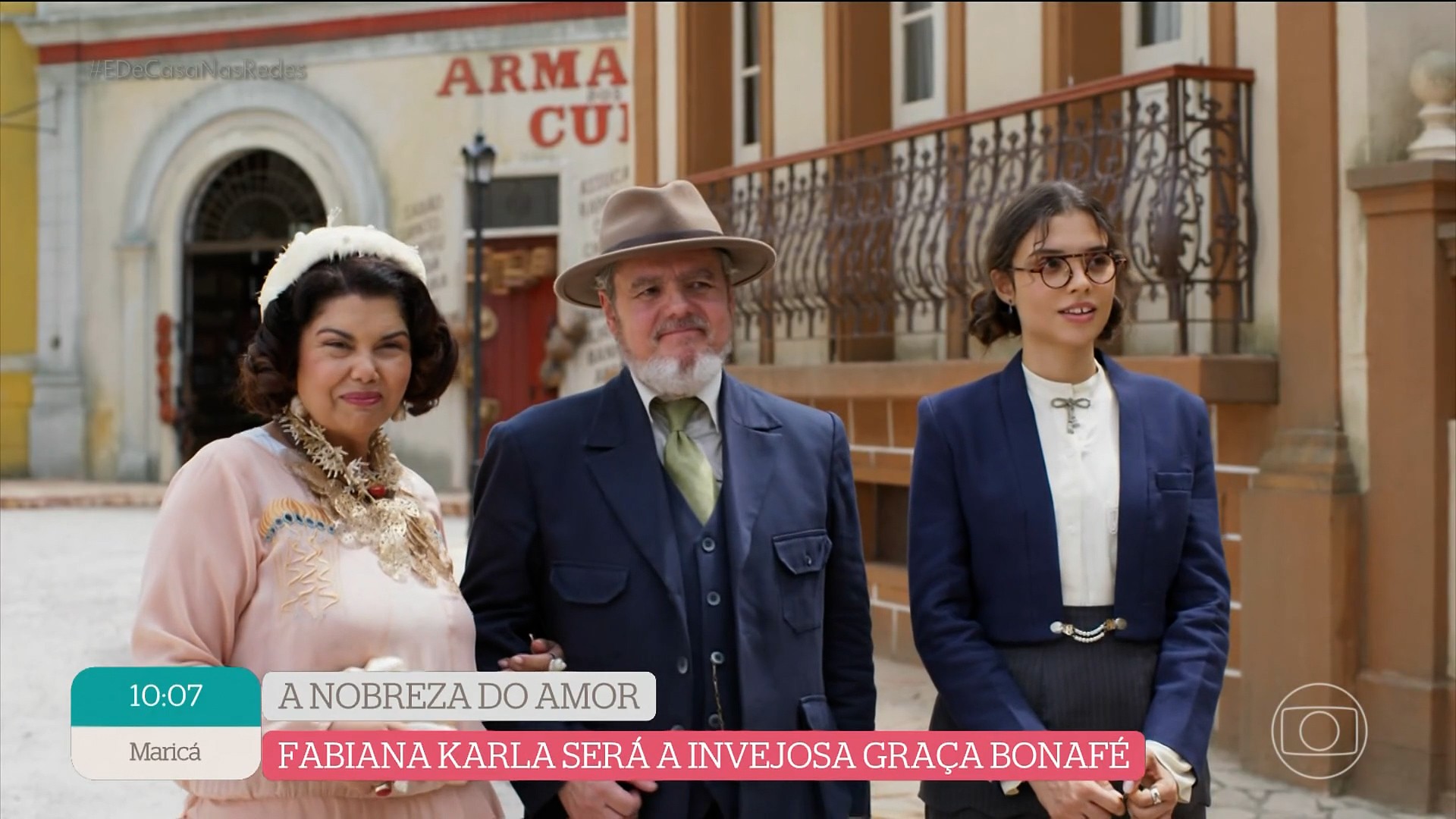 Fabiana Karla comenta par com Cássio Gabus Mendes em A Nobreza do Amor: 'Crush de adolescência'