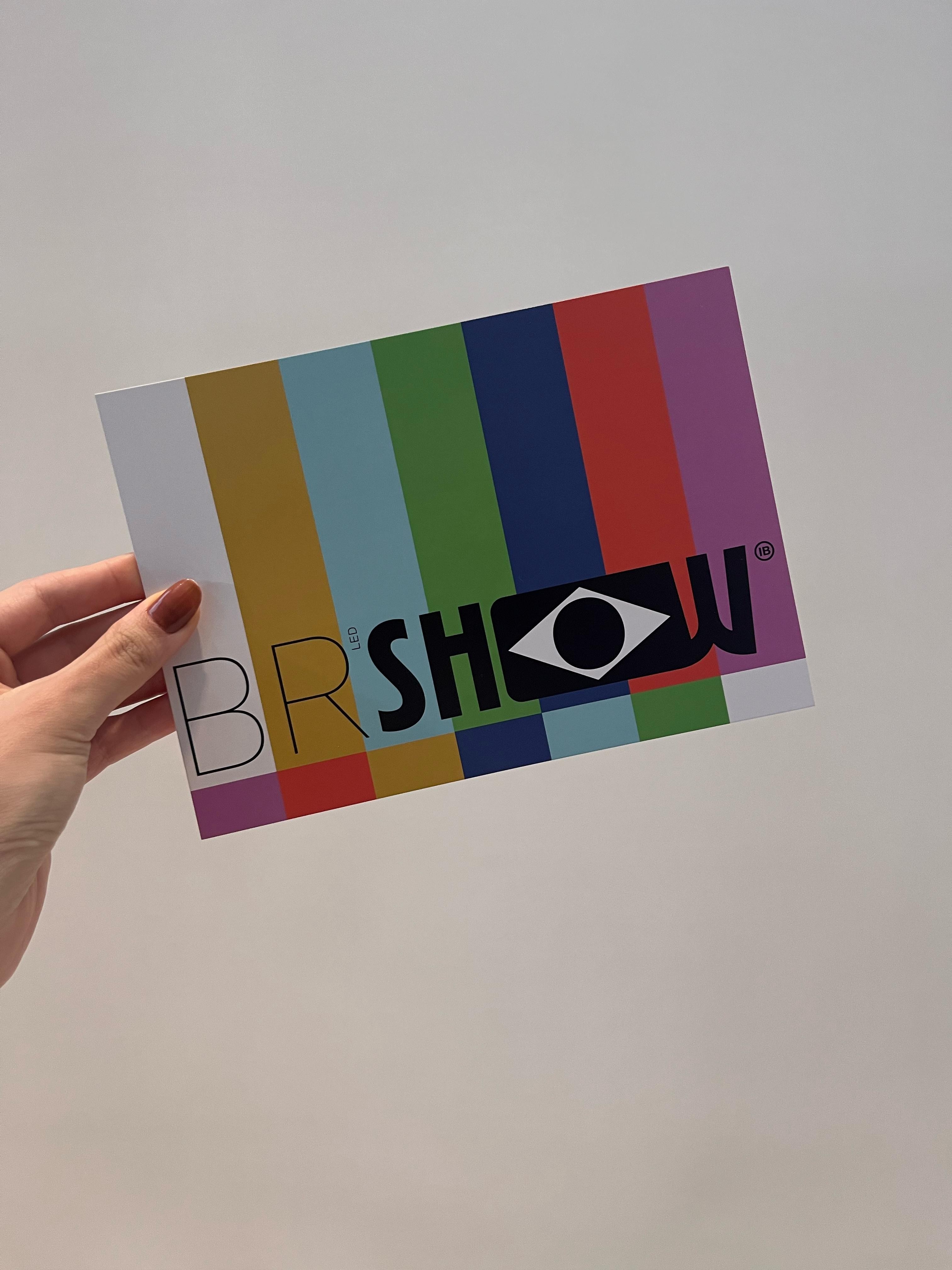 LED exalta as novelas e TV brasileira em desfile no SPFW: ‘A Globo tem Vale Tudo, aqui tem Vale Nada’