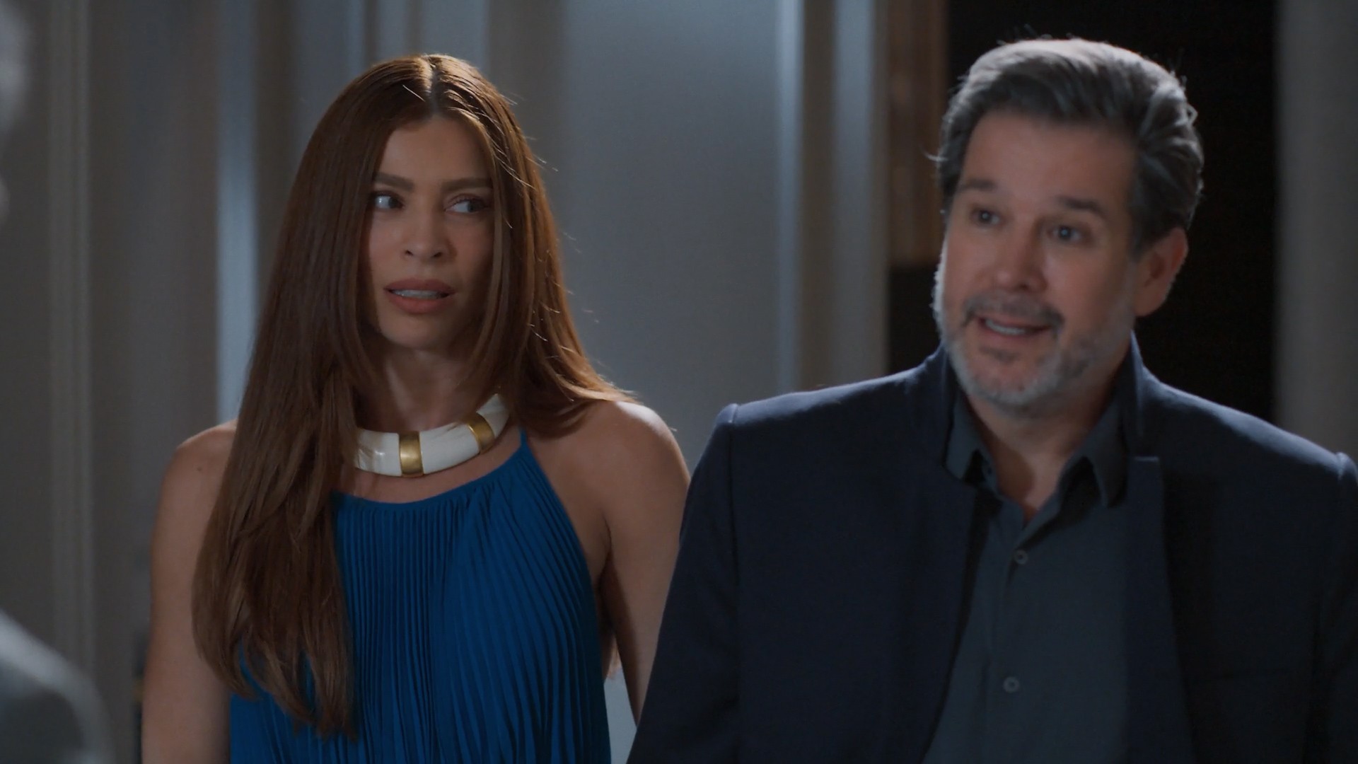 Três Graças: Arminda e Ferette não acreditam em Rogério e armam nova morte