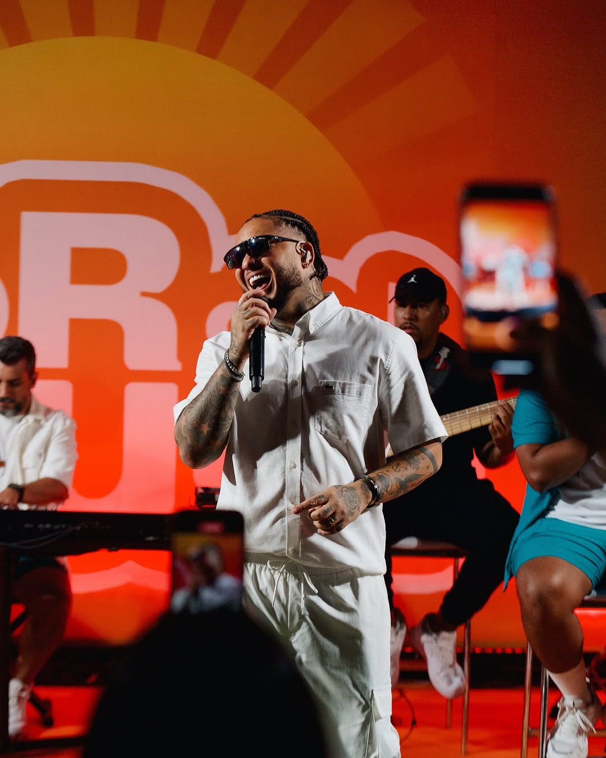 Multishow exibe ‘Pôr do Suel’ com Toni Garrido e Marvvila no sábado (10)