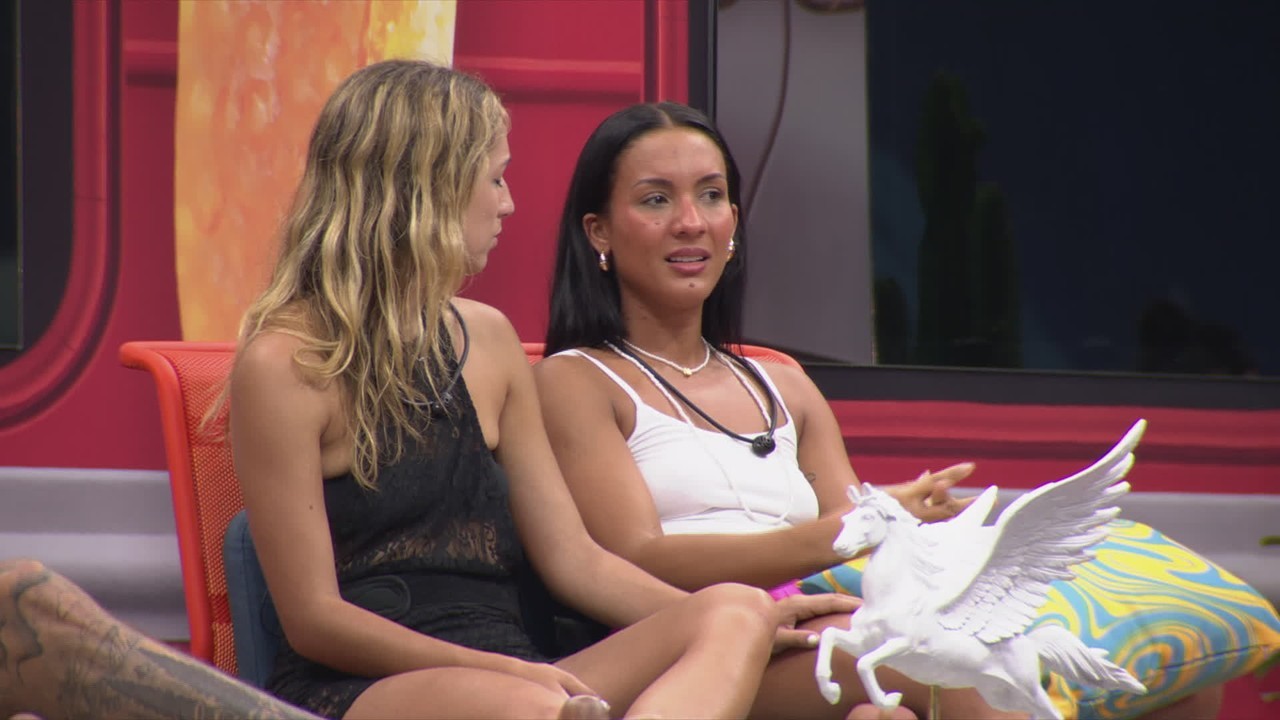 Maxiane se emociona ao lembrar momento difícil após nascimento do filho