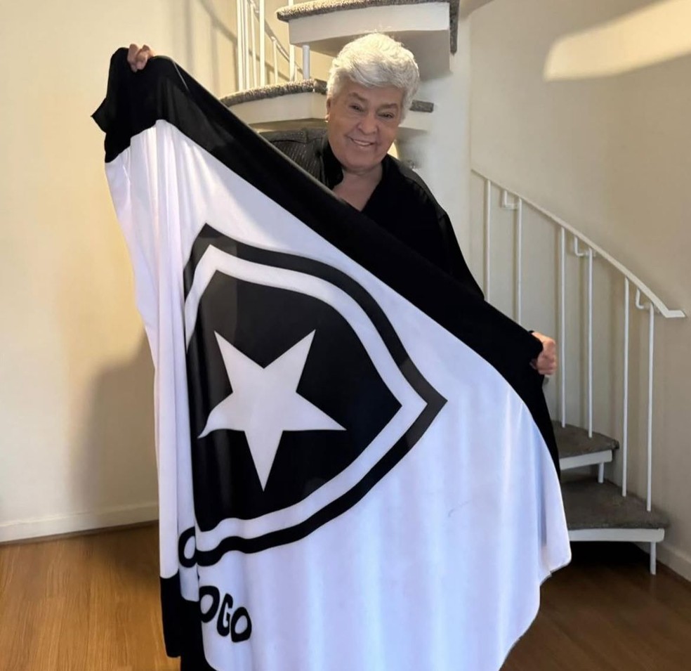 Sidney Magal celebra vitória do Botafogo no Brasileirão — Foto: Reprodução/Instagram