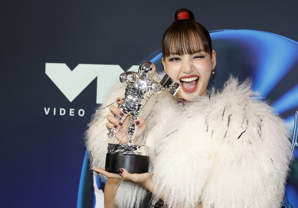 Lisa vence a categoria de Melhor Vídeo Pop no VMA 2026 — Foto: Reuters