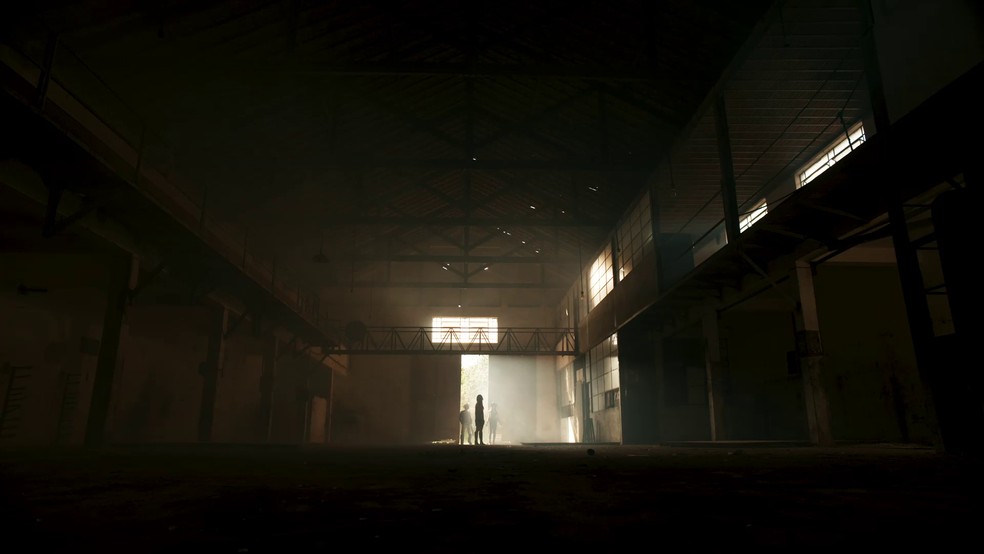 Em Renascer, Eliana (Sophie Charlotte) fica chocada com o sumiço do cacau roubado, que estava escondido no galpão — Foto: Globo