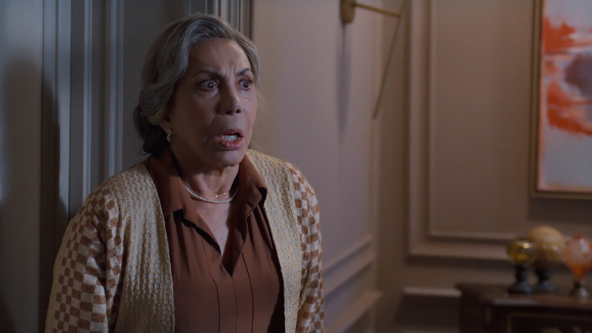 Três Graças: Josefa descobre plano de Arminda e Ferette para matar Rogério