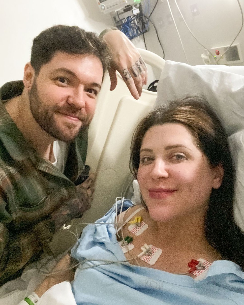 Grávida de 8 meses, Andressa Ganacin revela que está internada na UTI — Foto: reprodução