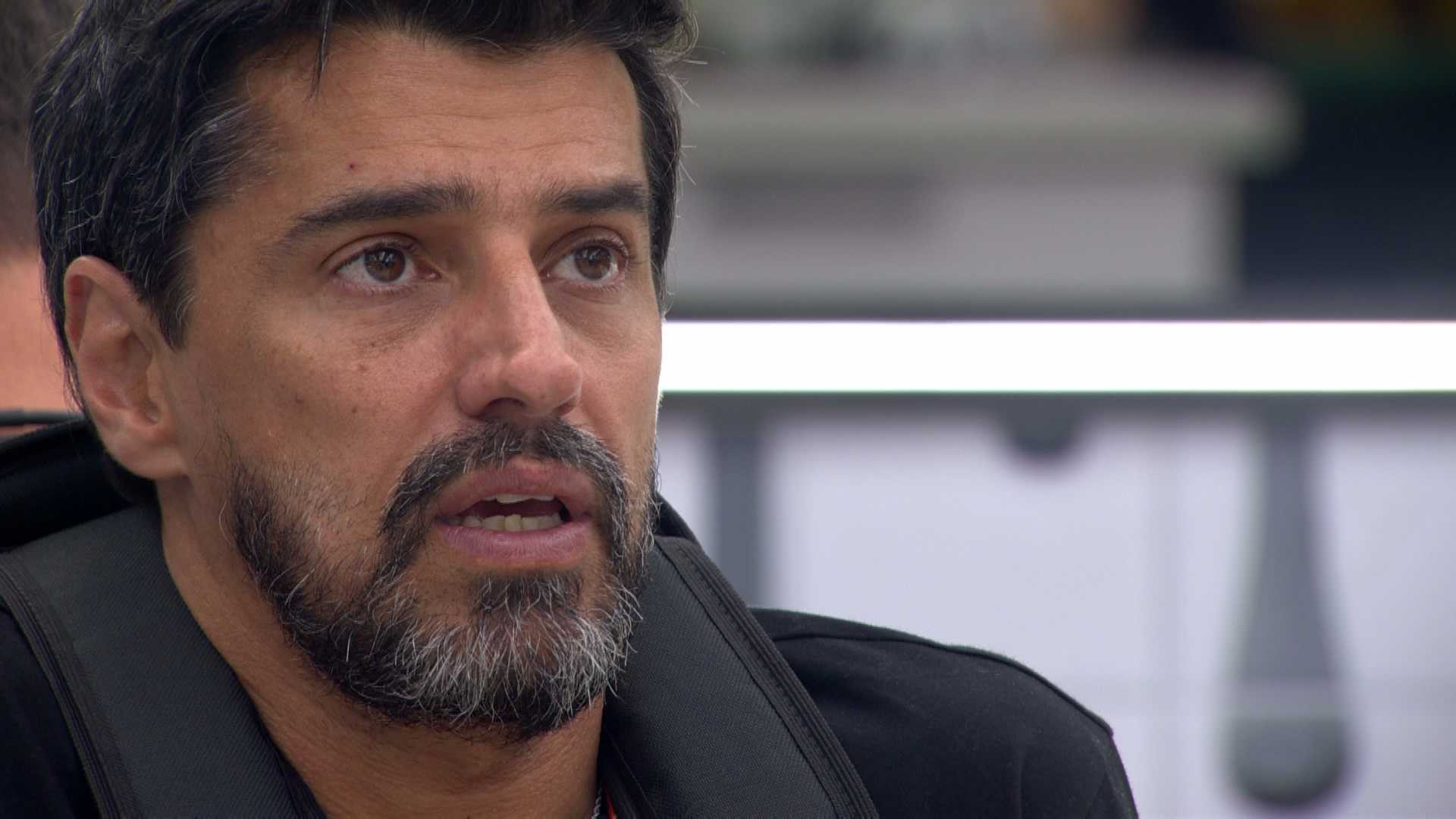 Alberto Cowboy revela a Gabriela: 'Colocaram você como uma pessoa não muito autêntica'