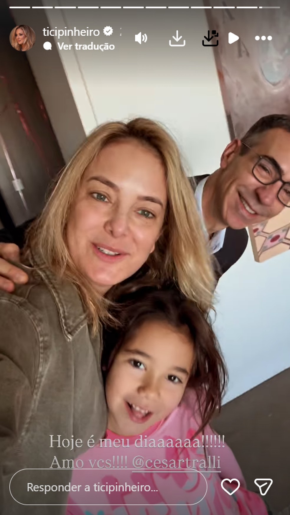 Ticiane Pinheiro mostra parabéns do marido e da filha — Foto: Reprodução/Instagram