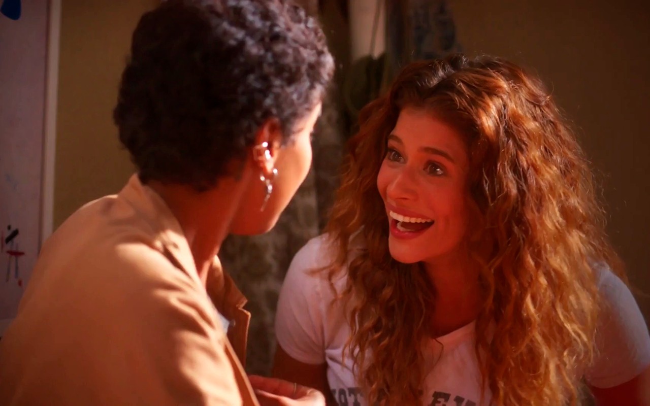 Coração Acelerado: Agrado e Eduarda voltam a Bom Retorno para show, e João Raul se incomoda