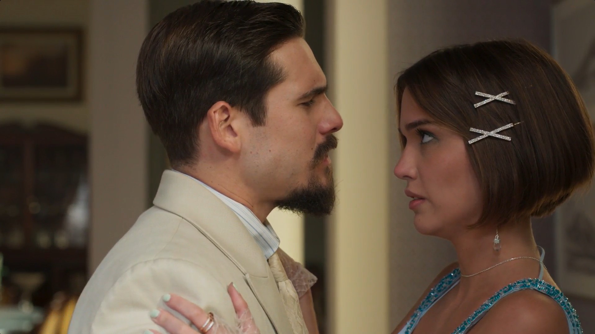 A Nobreza do Amor: Mirinho trai Virgínia com Mundica e depois se faz de bom moço