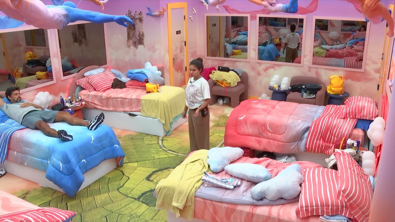 Gabriela deseja 'boa sorte' à Jordana e admite: 'Estou brava com você'