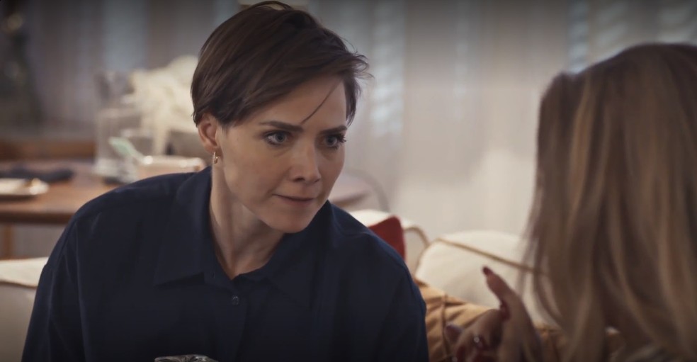 Vanessa e Zoé protagonizam conflito em Todas as Flores — Foto: Globo