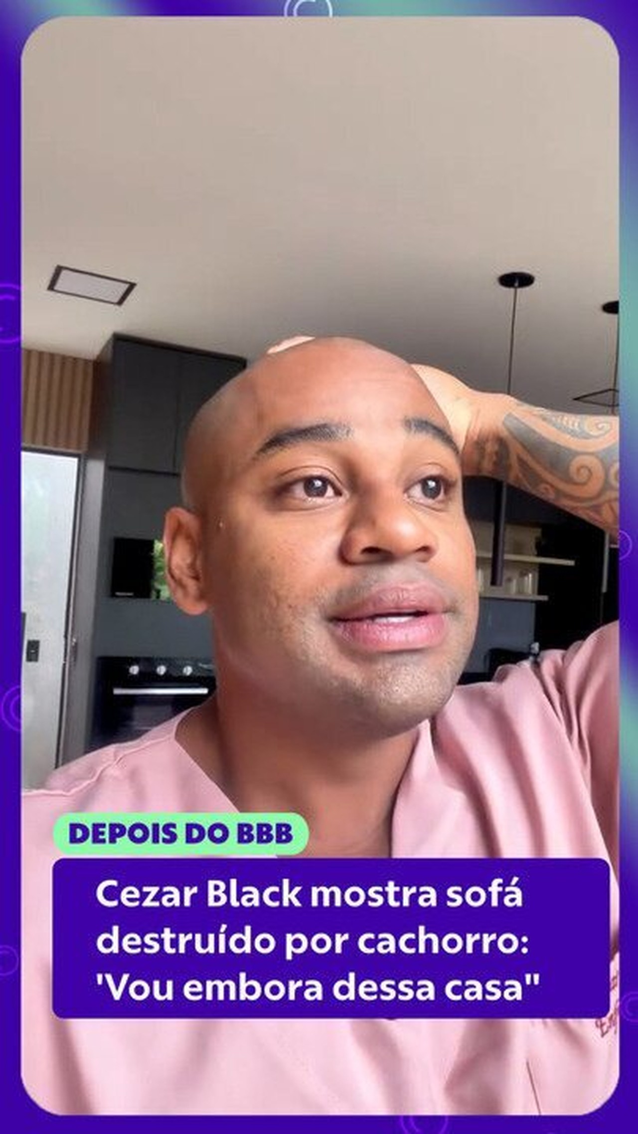 Cezar Black mostra sofá destruído por cachorro de estimação: ‘Vou embora dessa casa’