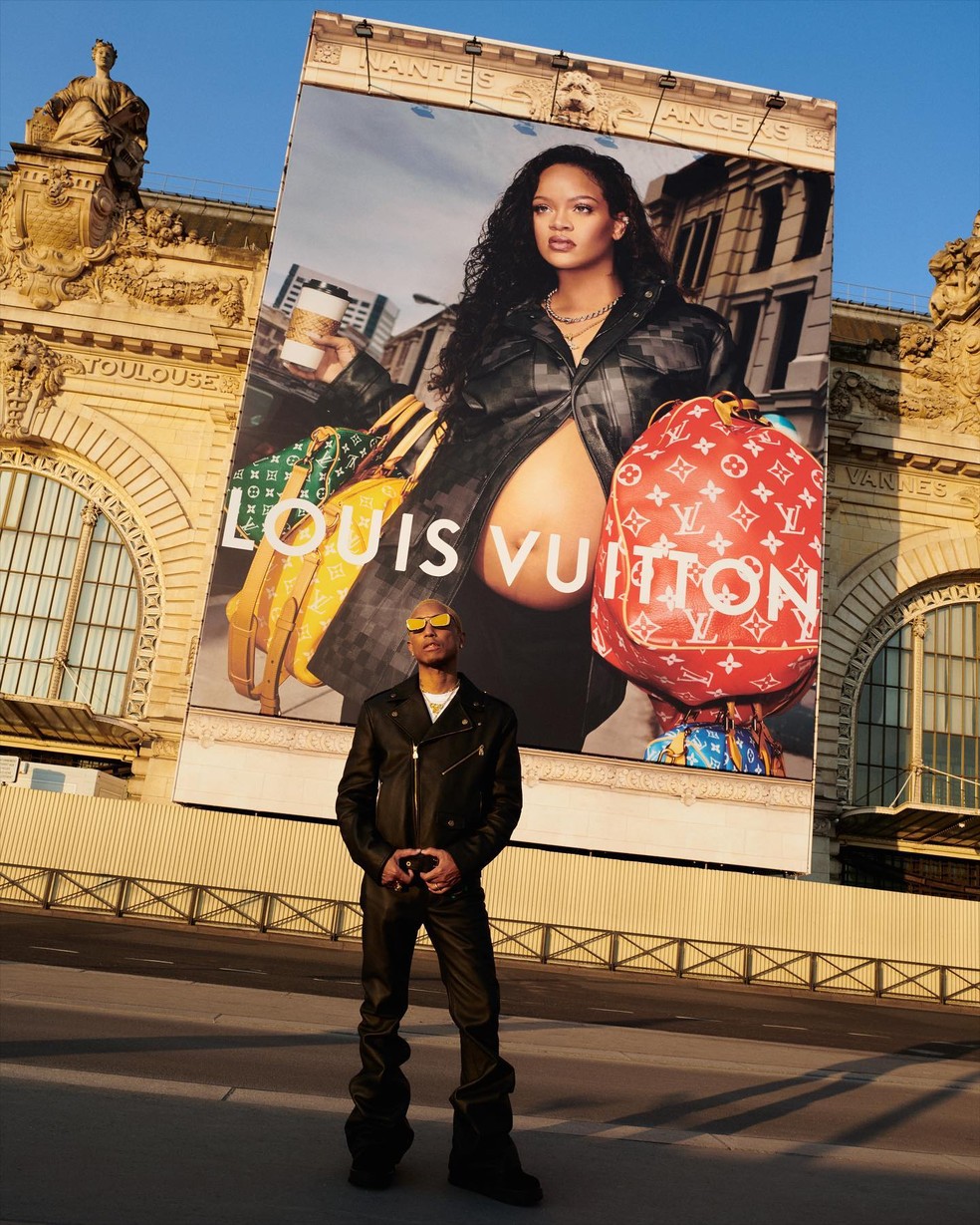 Rihanna, Beyoncé e Anitta assistem a desfile da Louis Vuitton em Paris
