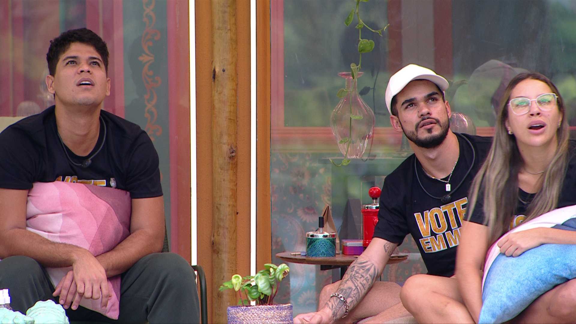 Trio finalista do BBB 25 troca 'corações' no Queridômetro após Eliminação de Vitória Strada