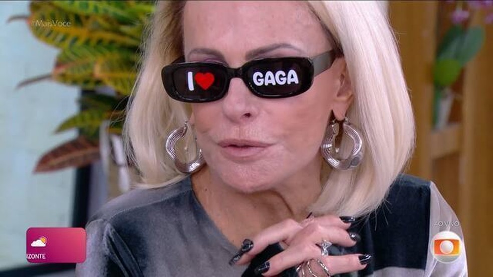 Com&eacute;rcio popular se movimenta com vendas de produtos tem&aacute;ticos para f&atilde;s de  Lady Gaga