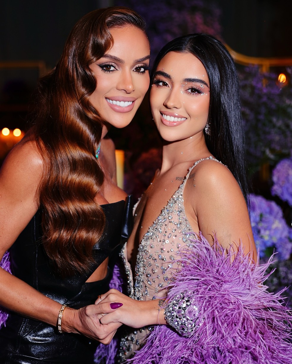 Tati Barbieri e a filha Sthefanye Dzevielevski — Foto: Reprodução Instagram/Conradis