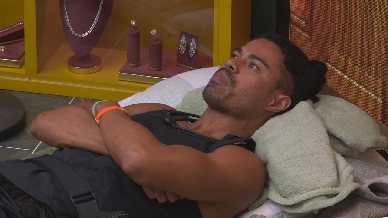 Breno confessa medo de 'enredo forte' para brother, e Babu opina: 'Mesma discussão há 7 semanas'