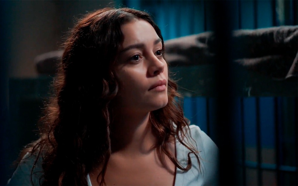 Gerluce deixa a prisão em Três Graças — Foto: Globo