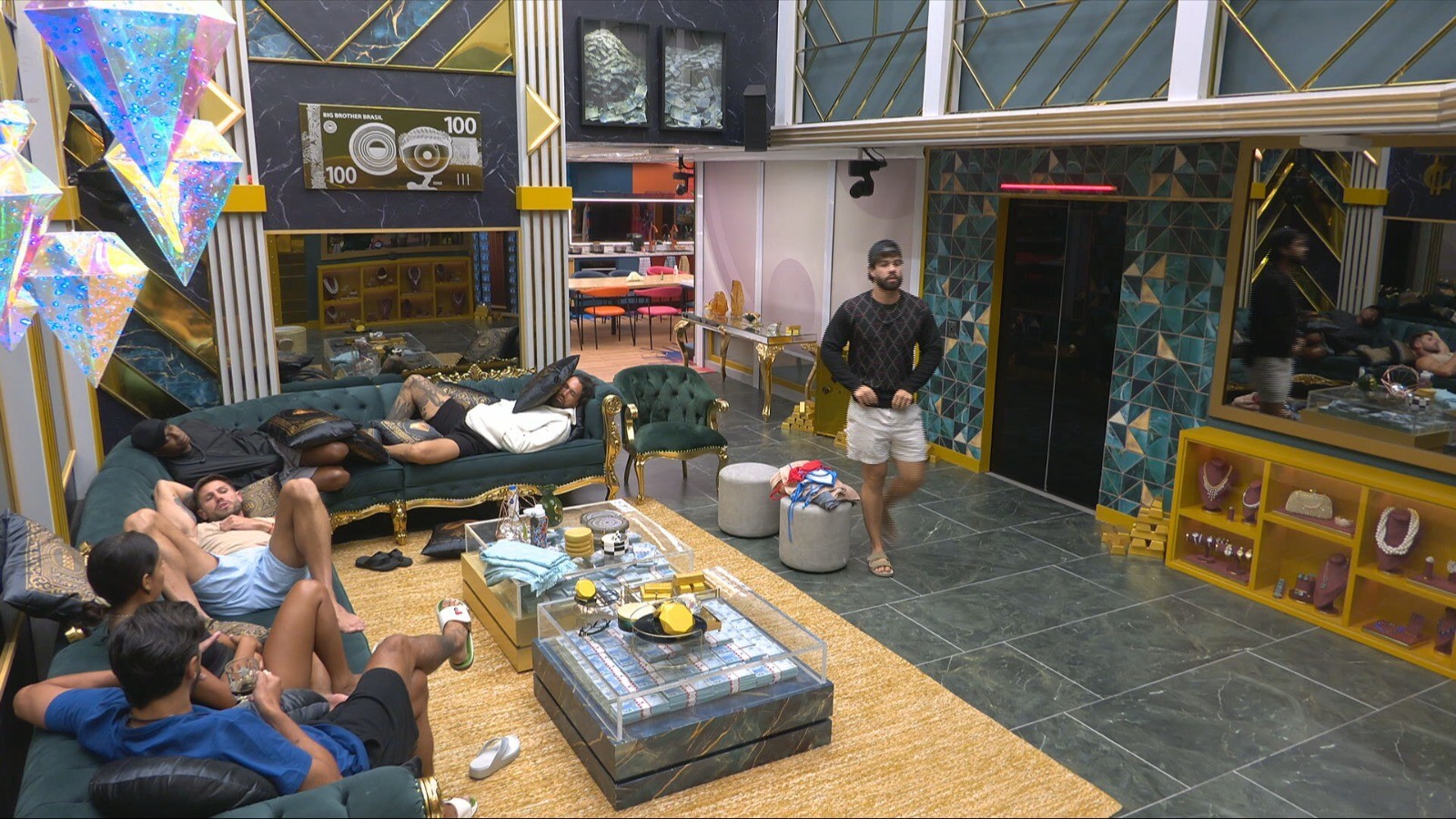 Em último Raio-X no BBB 26, Paulo Augusto repercutiu desentendimento com Jonas Sulzbach