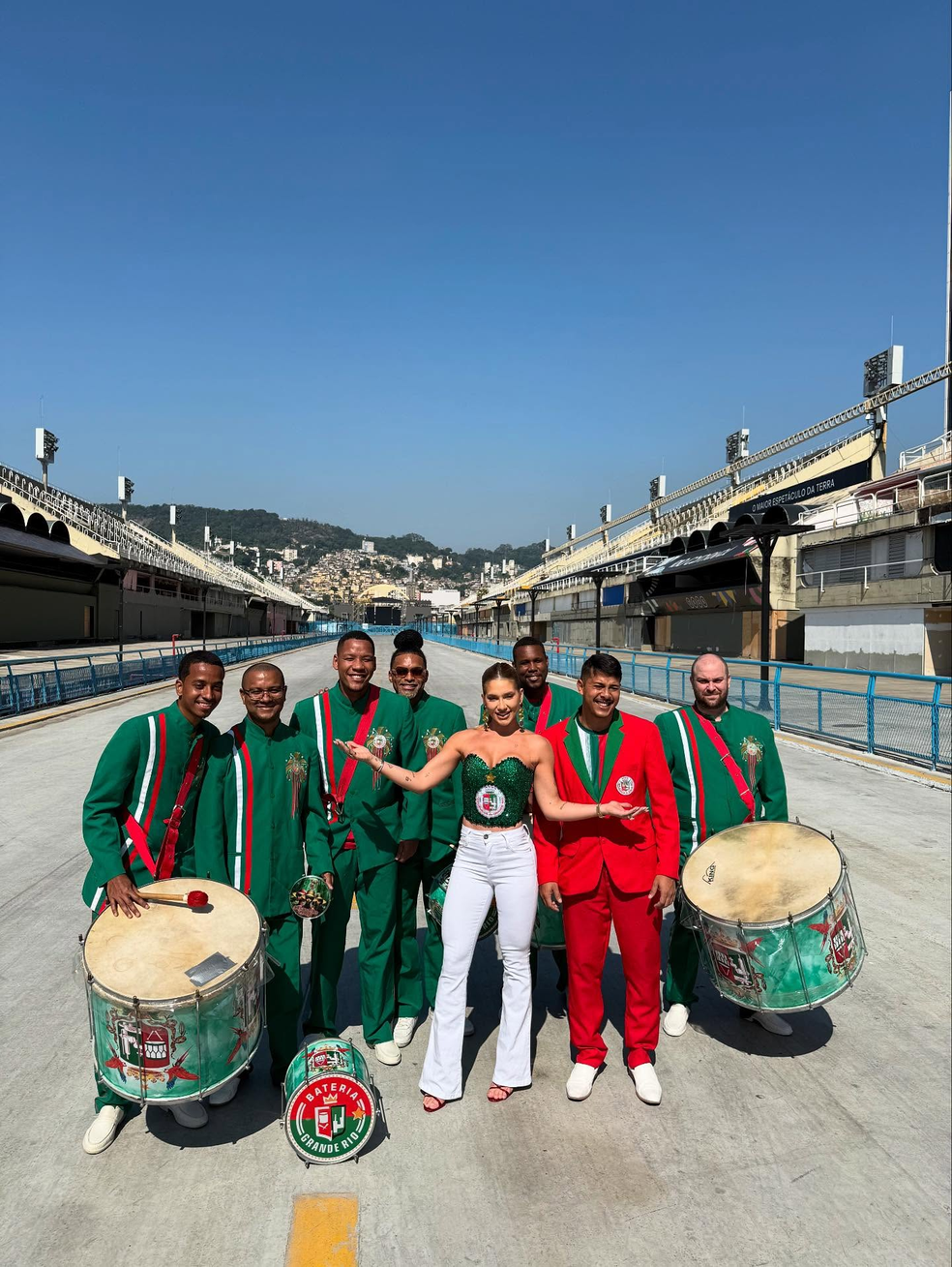 Virginia é a nova rainha de bateria da Grande Rio — Foto: Instagram