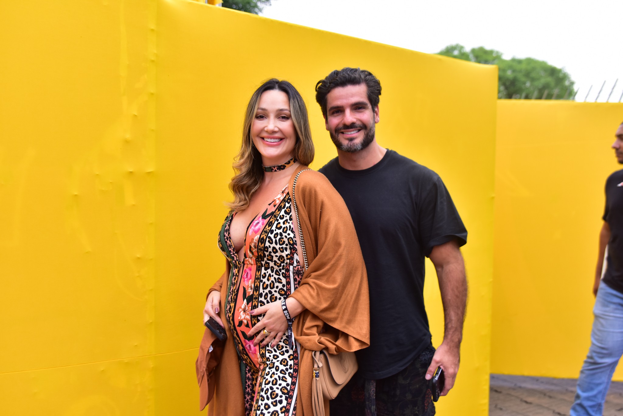 Lembra dela? Grávida, Josie Pessoa marca presença no Tardezinha