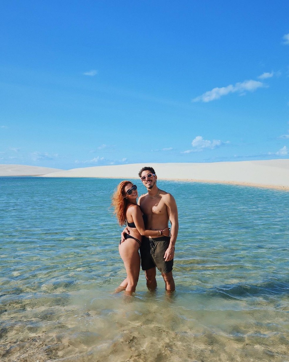 Após críticas, Gabriel David defende noiva Giovanna Lancellotti