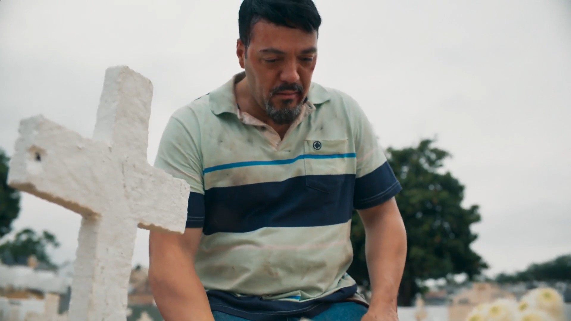 Três Graças: Misael tem segredo revelado