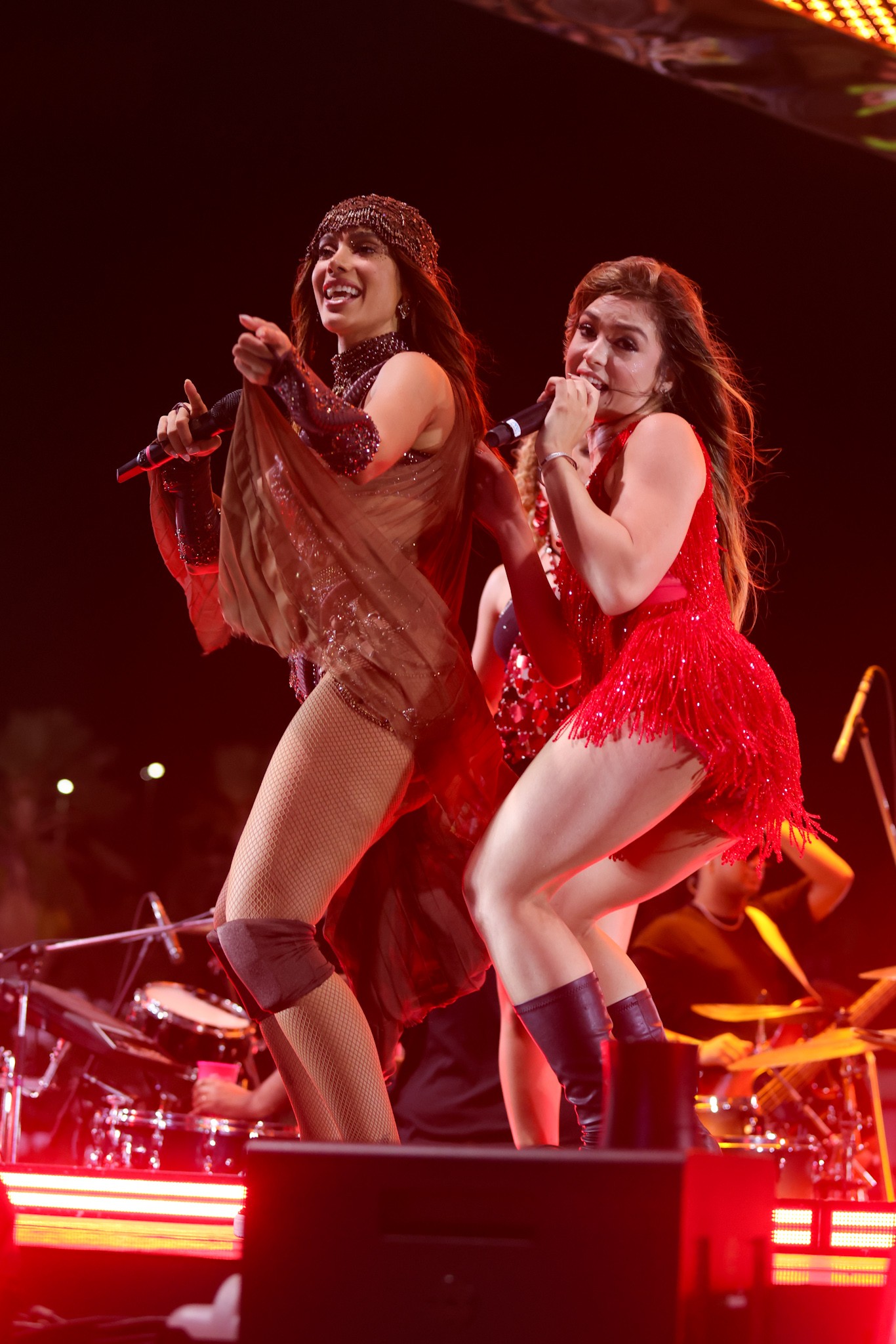 Melody comenta 'brigas' com Anitta e mostra trecho de parceria não lançada: 'Música maravilhosa'