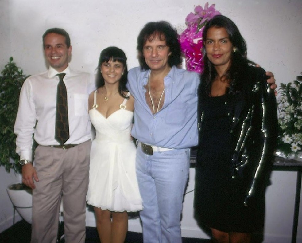 Da esquerda para direita: Dudu Braga, Maria Rita, Roberto Carlos e Luciana  Foto: Reproduo: Roberto Carlos