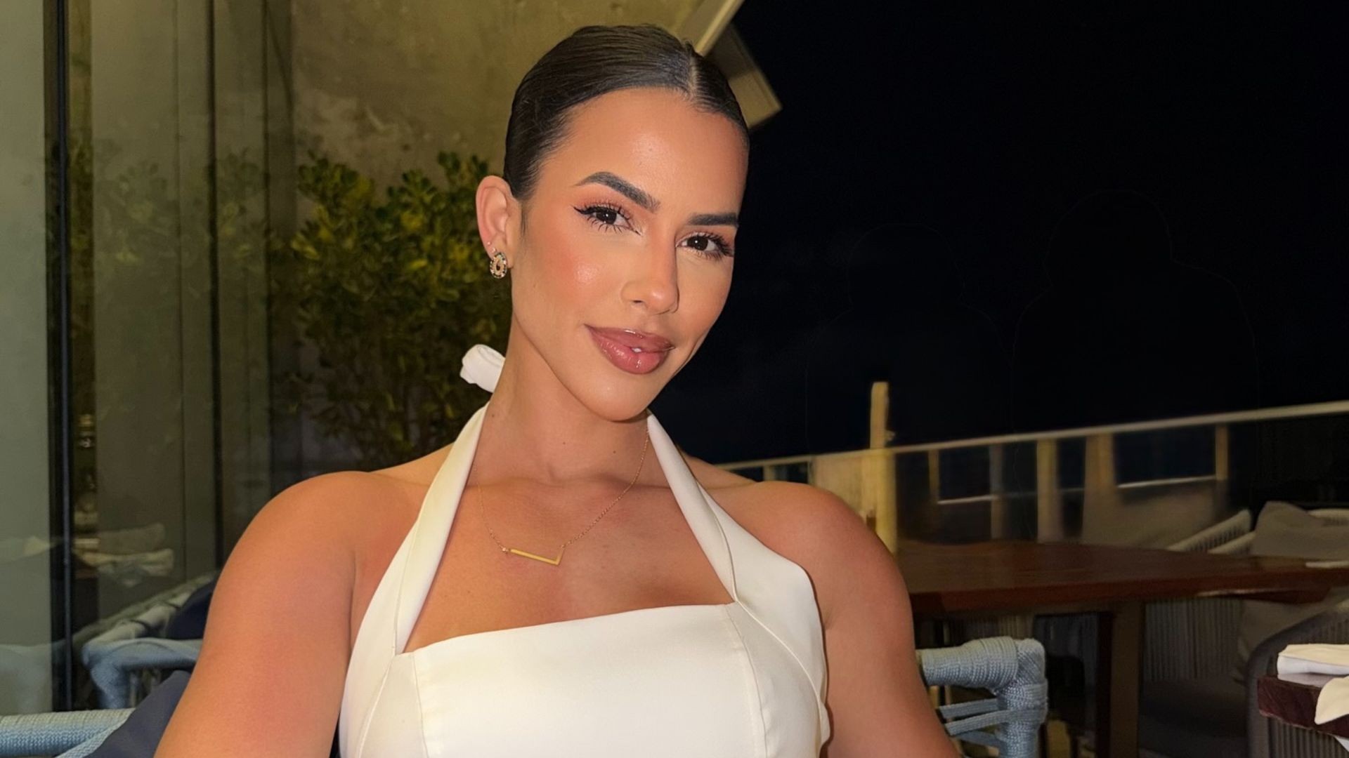 Larissa Tomásia relembra Casa de Vidro do BBB 22 e meme do limão: 'Procurei rir de mim mesma'