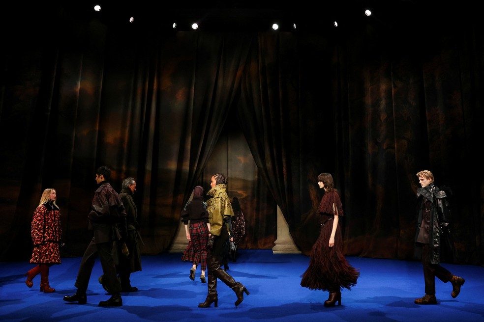 Desfile da Burberry na Semana de Moda de Londres — Foto: Reuters