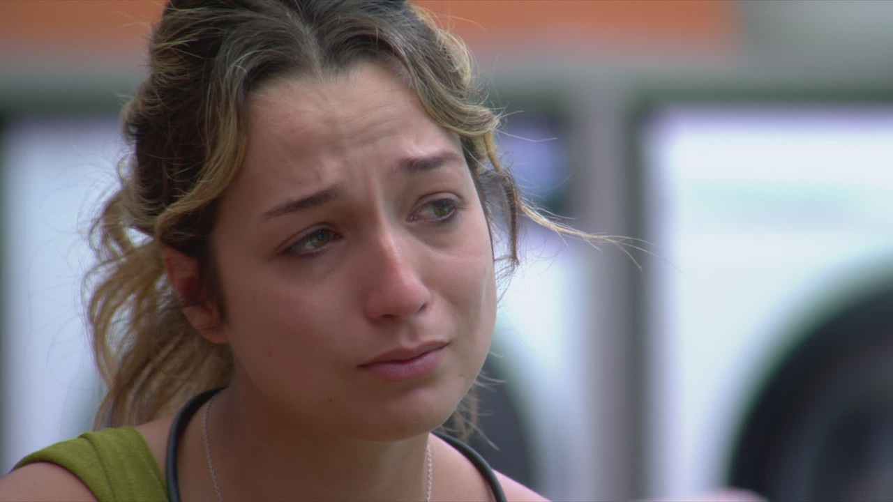 Samira chora após discutir com Ana Paula e desabafa com Milena: 'Acha que eu mudei com você?'