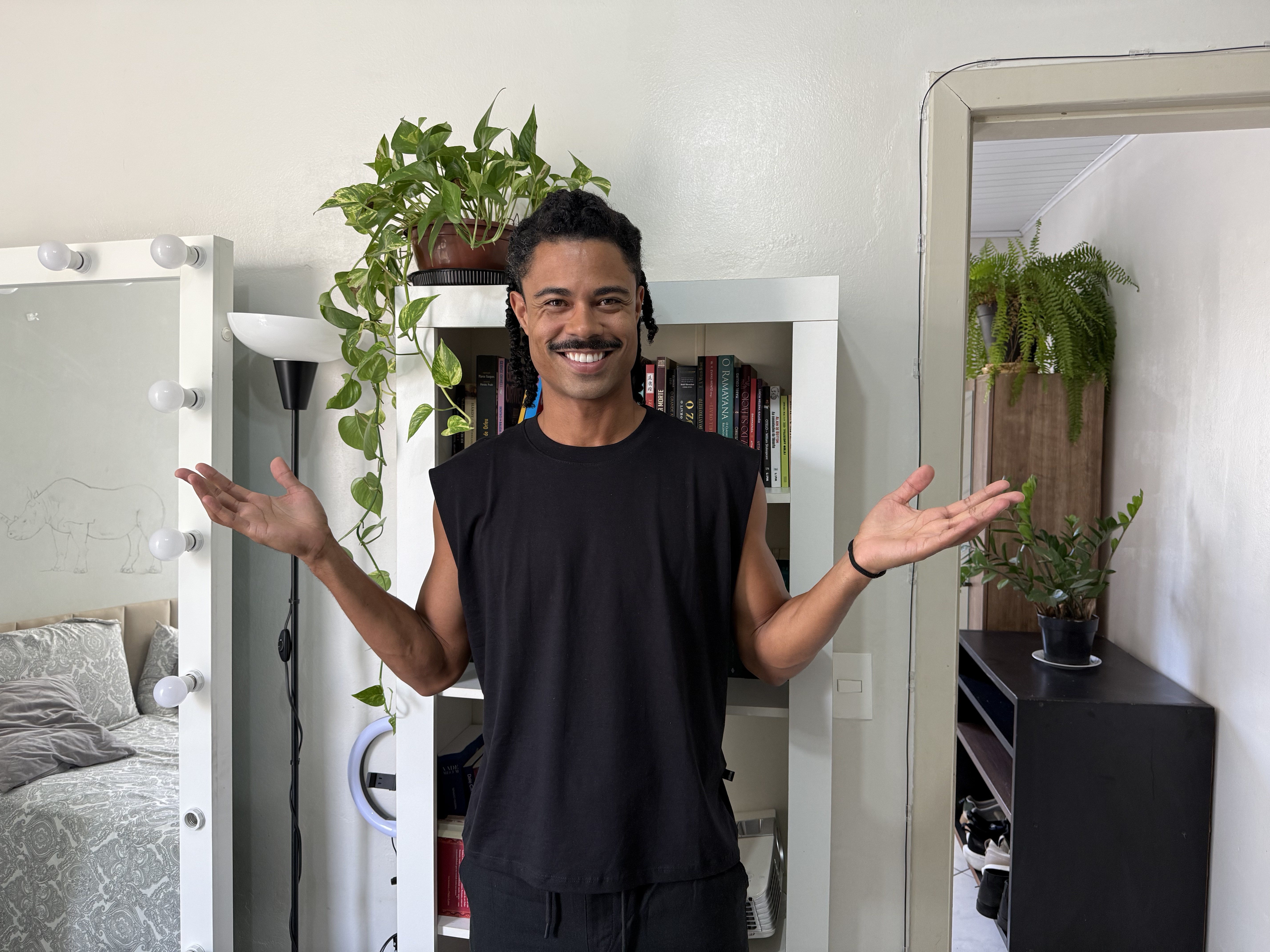 Breno, que disputa vaga no BBB 26, jogou vôlei por dez anos e nunca ficou mais de duas semanas sem sexo 