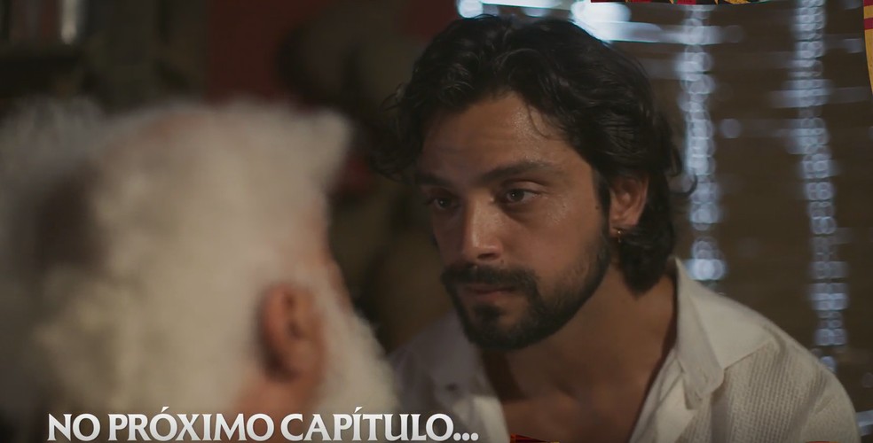 Após fugir rumo ao Brasil, Omar planeja reencontro com Alika — Foto: Reprodução/TV Globo