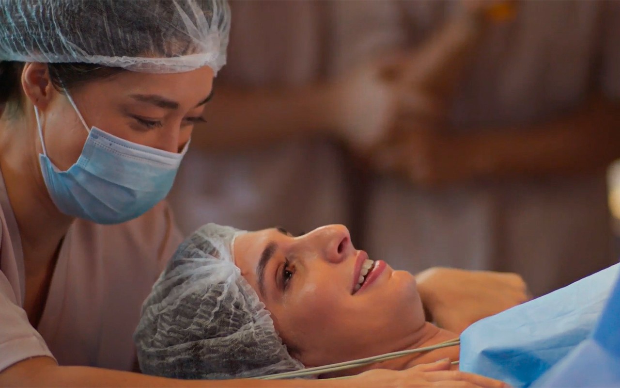 Dona de Mim: Ayla dá à luz gêmeos, e escolha dos nomes causa polêmica