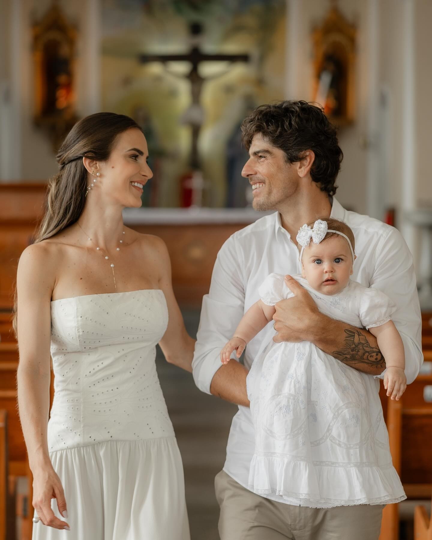 Veja quem é o modelo brasileiro, ex de Yasmin Brunet, que participou do clipe de 'Alejandro', de Lady Gaga