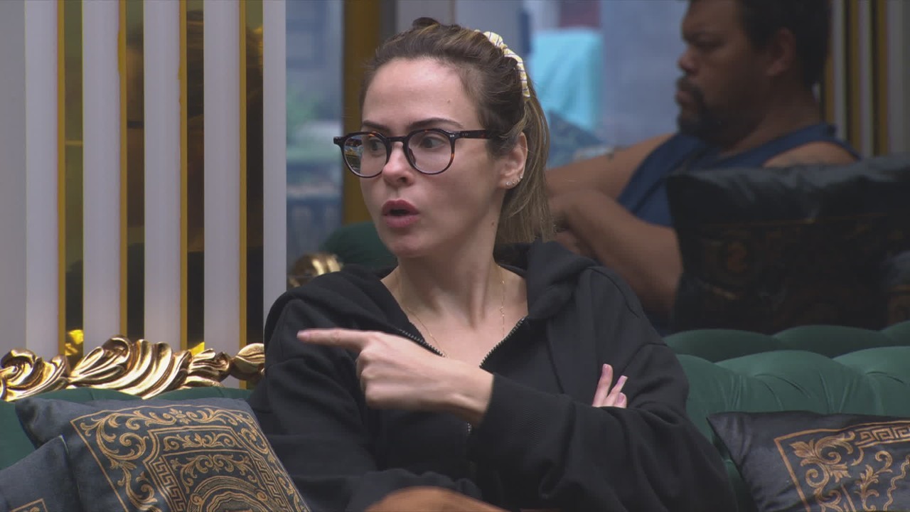 Ana Paula Renault especula ida de Juliano Floss ao Quarto Secreto: 'Pode ter sido o Breno'