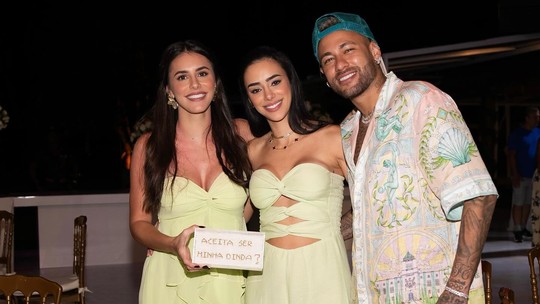 Bruna Biancardi e Neymar escolhem madrinha para segunda filha do casal