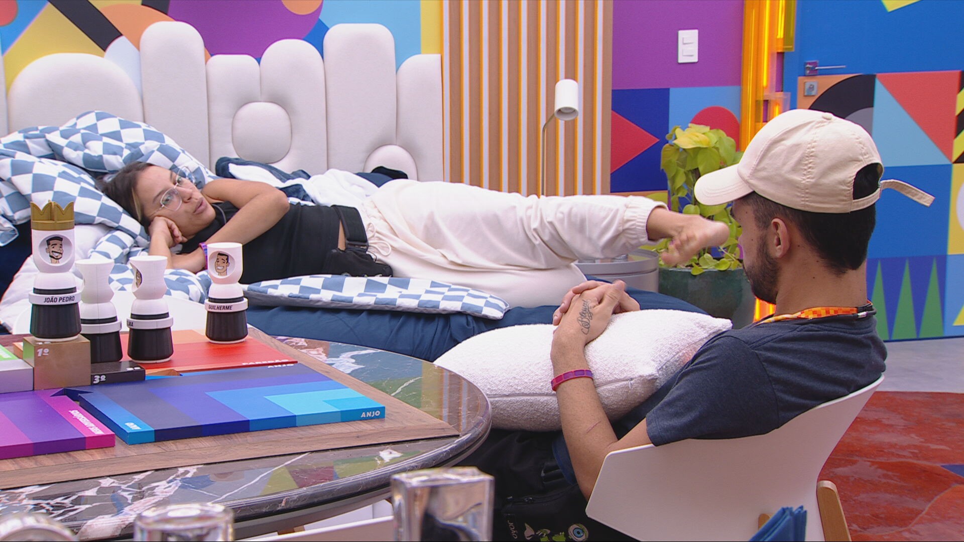 João Pedro questiona Renata sobre Maike: 'Vai te esperar lá em Fortaleza?'