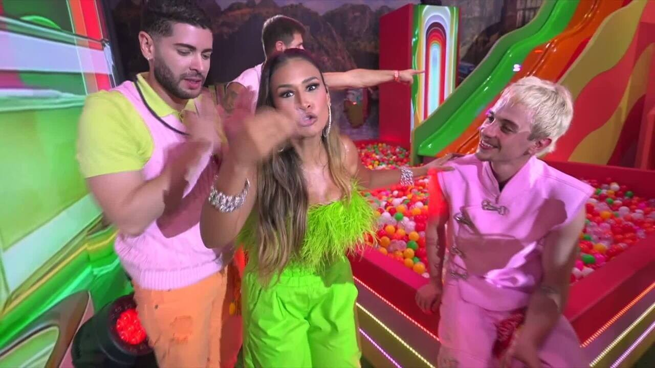 Simone Mendes se diverte em tobogã ao encerrar show no BBB 26