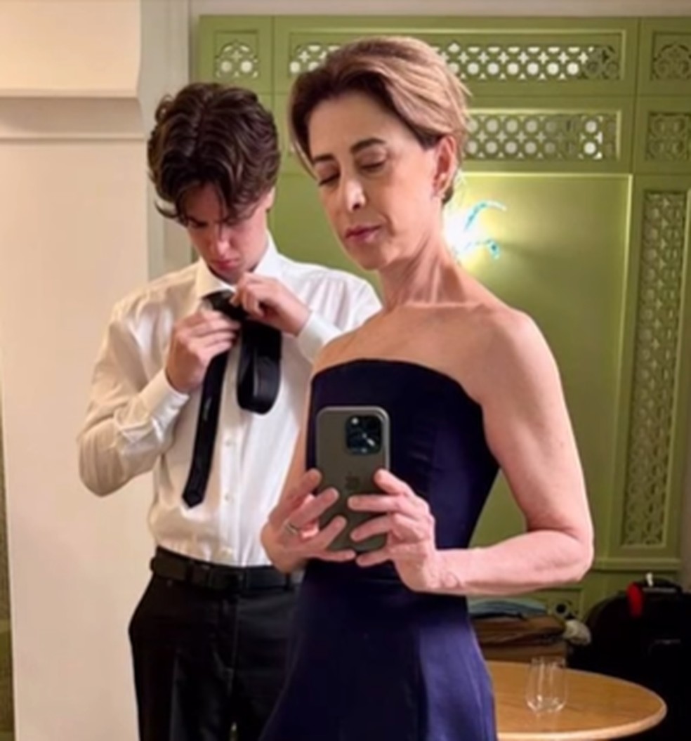 Fernanda Torres com o filho, Antônio Torres Waddington — Foto: Instagram