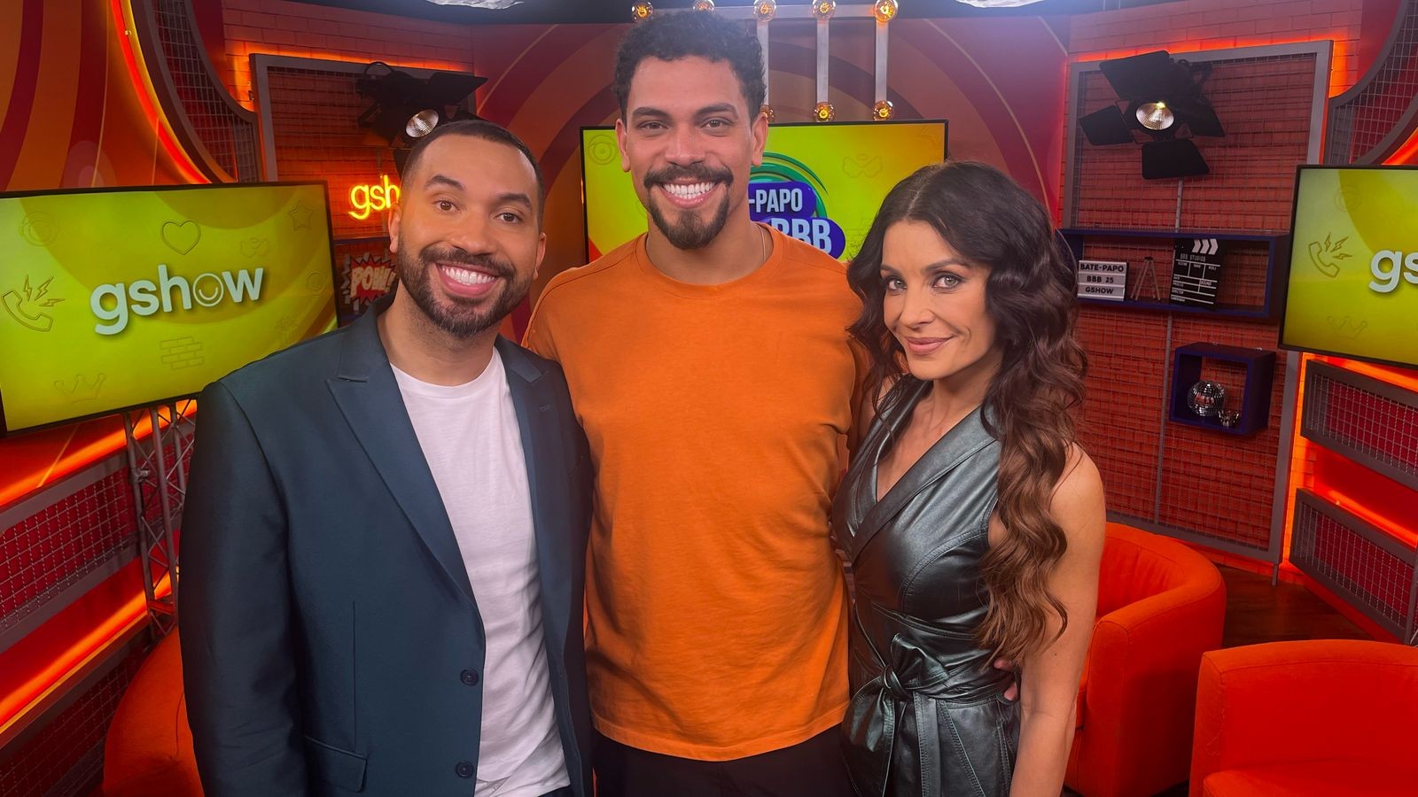 Interesse em Renata, shipp com Mateus e recado para Vilma; veja as reações de Vinícius no Bate-Papo BBB